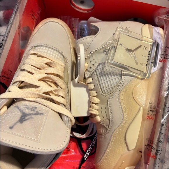 Nike Air Off-White Sneakers - Picture 5 of 6